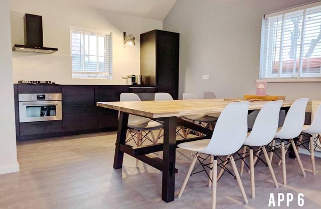 Neu renovierte Appartementen auf groses Grundstuck