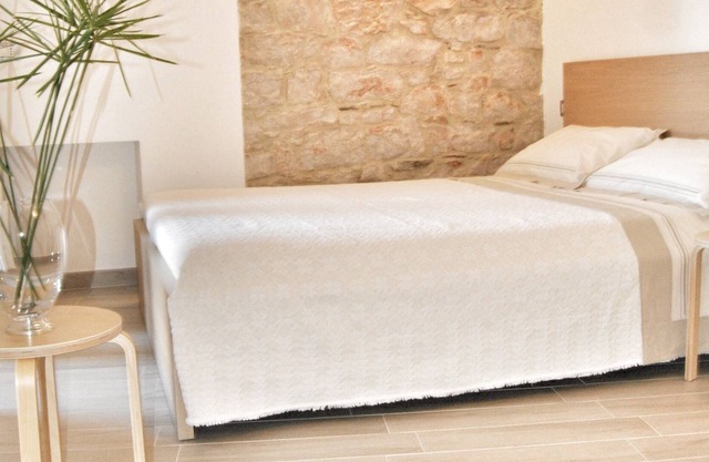 Neu renovierte Wohnung in einer ruhigen Ecke in der Altstadt
