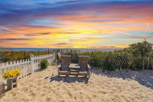 Newly Renovated Beachside Bliss Steps to Sand