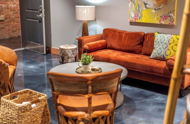 Newly renovated Boutique Hotel **Must See**
