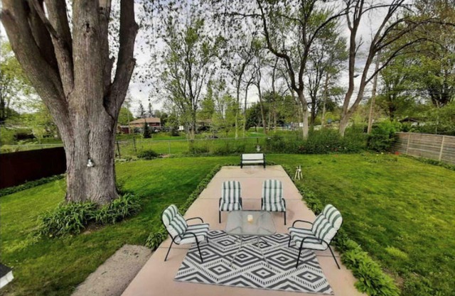 Newly Renovated Bungalow