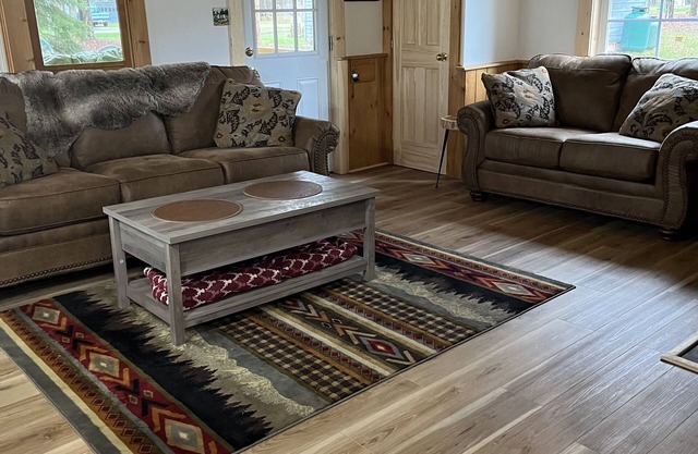 Snowmobile season! Newly Renovated Cabin Retreat , 0.1 Mi to Inlet Center