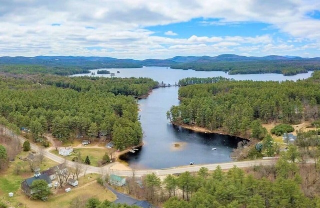 Newly Renovated Country House near Conway Lake