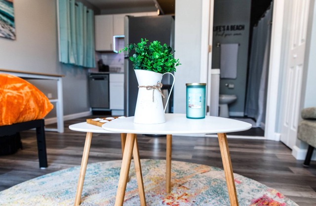 NEWLY Renovated Cozy Home near beaches, restaurants, bars, and Yale University