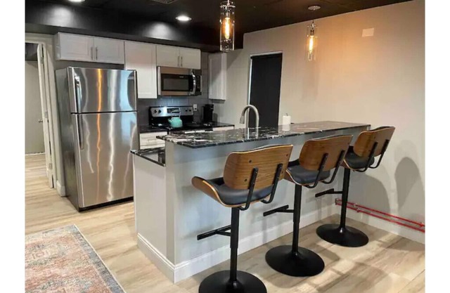 Newly Renovated Downtown Gem!