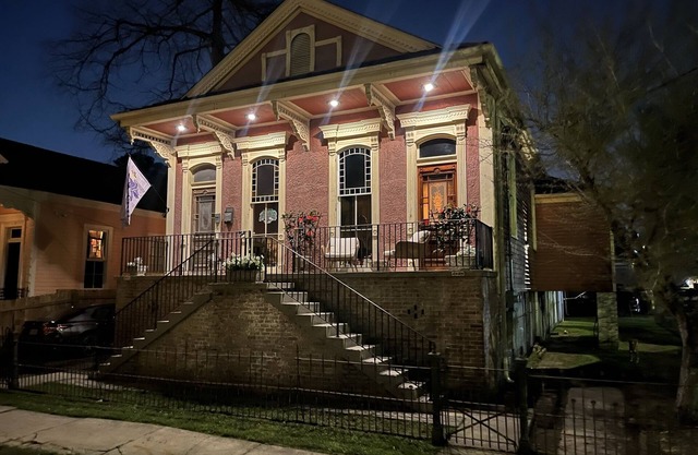 Newly Renovated Historic Uptown Unit