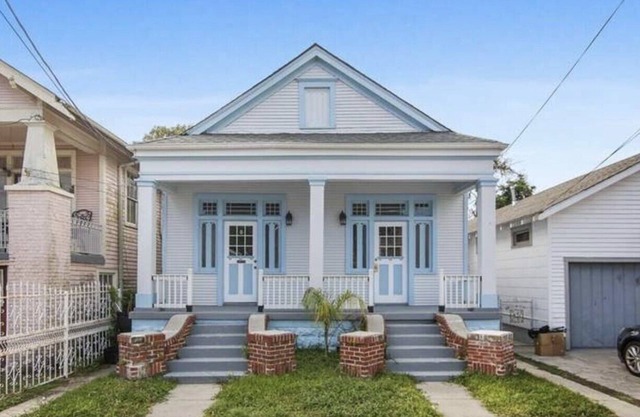 Newly Renovated home in safe, quiet New Orleans Neighborhood!