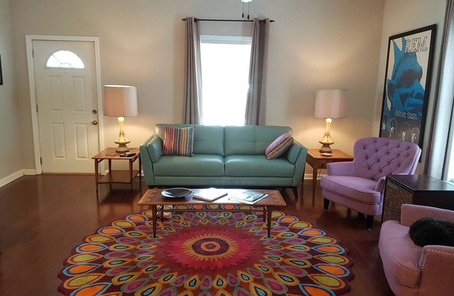 Neu renoviertes Haus in der Innenstadt von Athen!