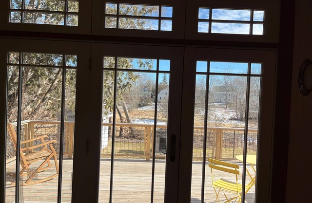 Newly Renovated Home in Newcastle Walk to Downtown Damariscotta