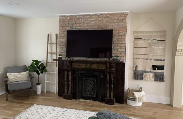 Newly renovated house in historic Downtown Hudson