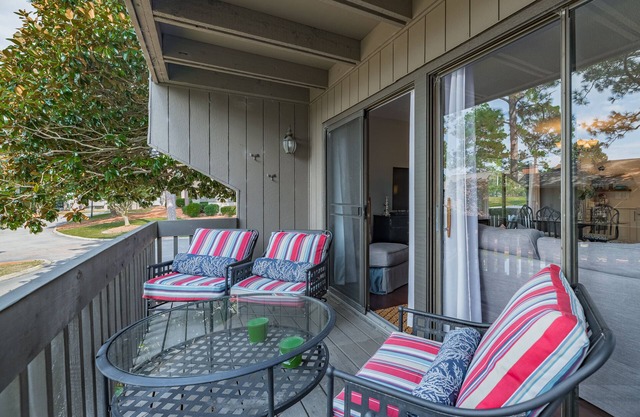 Newly Renovated Lakeview Condo Complex First Floor Oasis!