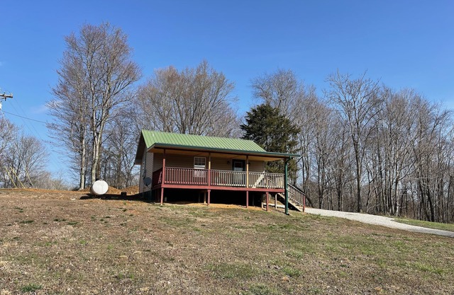Newly renovated near Rowena, Grider and Wolf Creek Dam