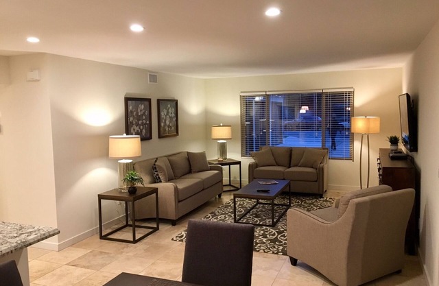 Neu renovierte Residenz im Herzen des Bankers Hill / Hillcrest / Balboa Park