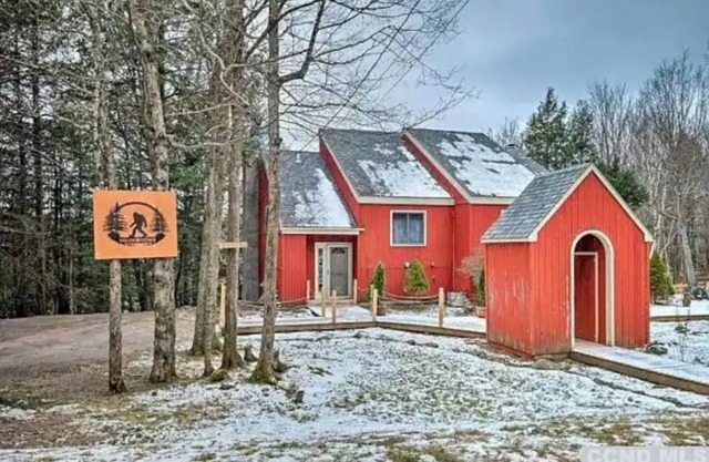 Newly Renovated Ski House in Windham