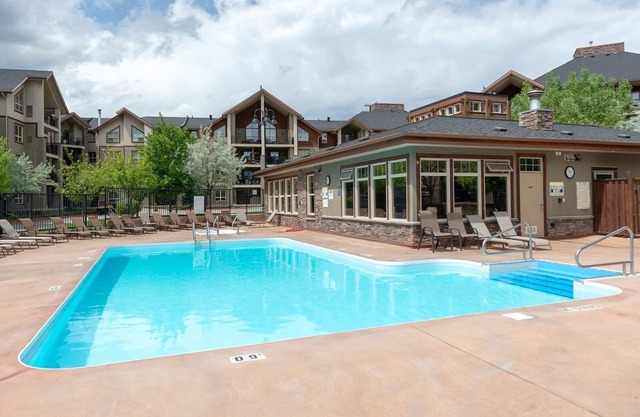 Newly Renovated, Spacious Condo