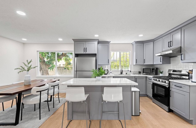 Newly Renovated Spacious 3 BR
