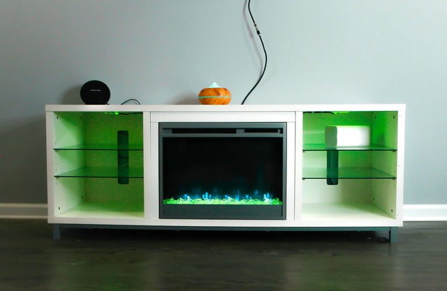 Newly Renovated Stay Minutes From Airport & City