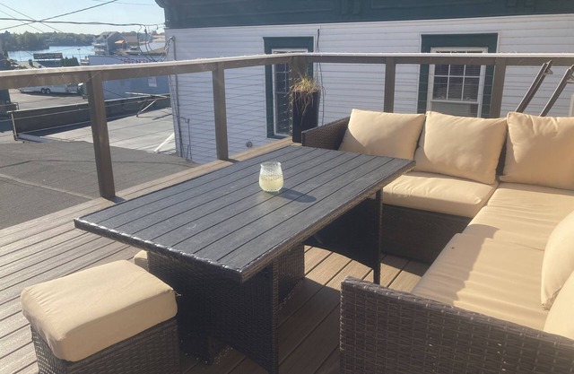 Newly renovated downtown vacation rental.......location, location, location!!!!