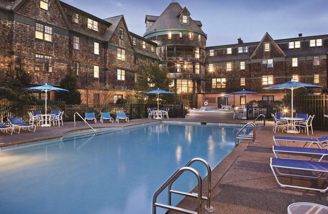 Newport, Wyndham Long Wharf Resort luxurious 2 bedroom condo!!