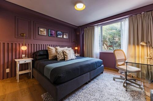 Newton Chic Condo Stylish and Cozy