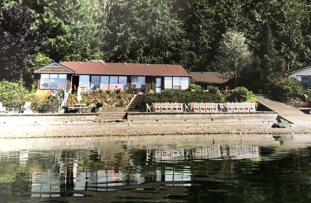 Wir haben noch Verfügbarkeit für den Sommer. Erleben Sie die Magie des Kanals.