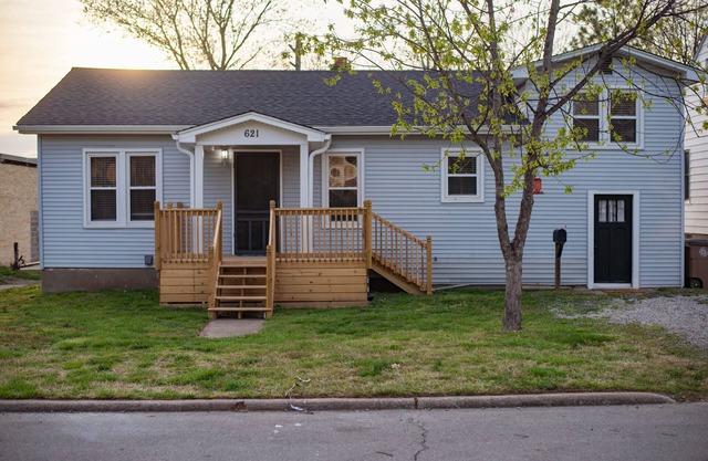 Next Door to Mercy Hospital - Pet Friendly - Fast Wifi
