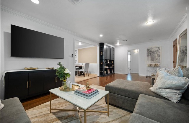 Next to TCU! Spacious 3 bedroom 2 Baths. Updated.