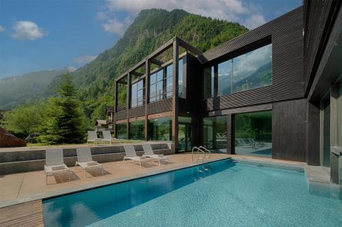 NH Collection Alagna Mirtillo Rosso