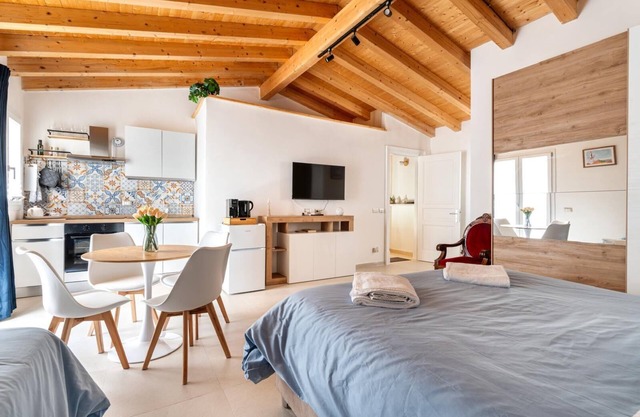 NICA&DAMA fully equipped apartment with 5 beds