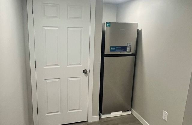 Nice 2 bed basement + private entrance
