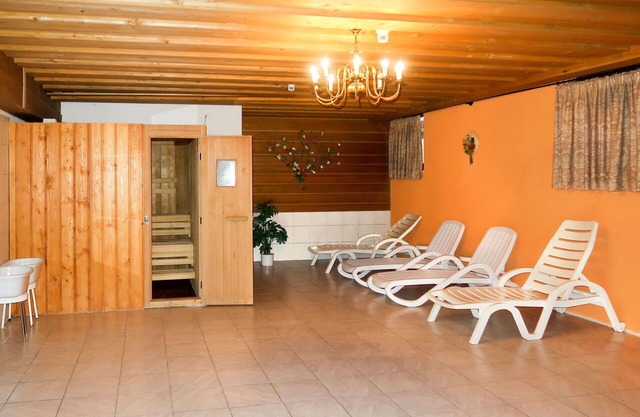 Angenehme Wohnung für 6 Personen mit W-LAN, TV, Balkon, Haustiere erlaubt und Parkplatz
