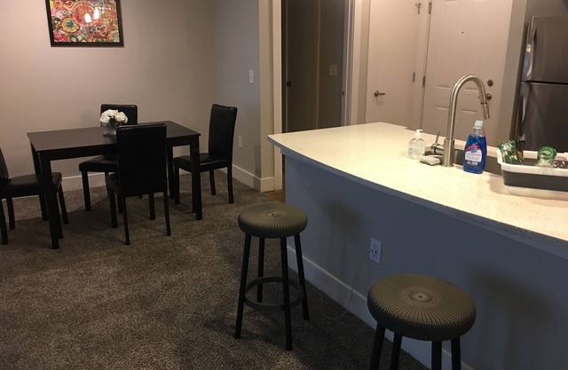 Nice and Comfy Apartment Close to the Airport