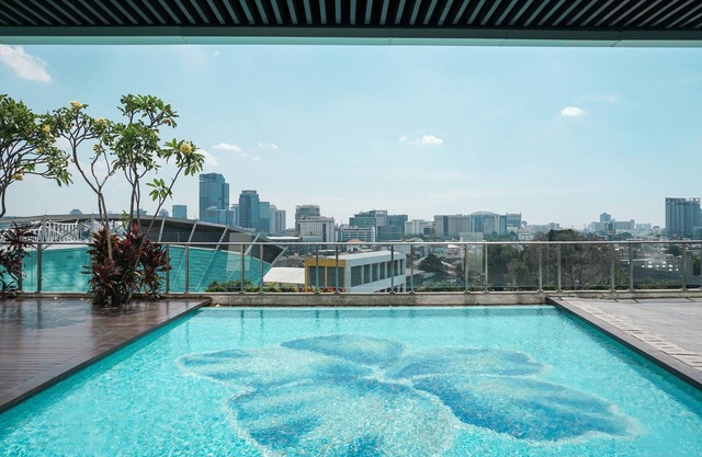 Nice And Elegant 2Br At Menteng Park Apartment