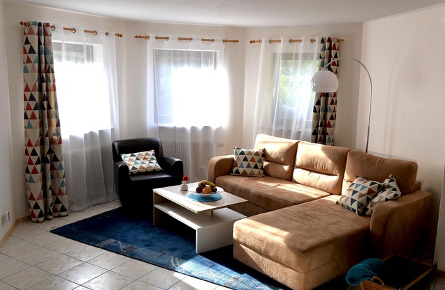 Schöne und ruhige Ferienwohnung in Markdorf am Gehrenberg bei Familie Walther