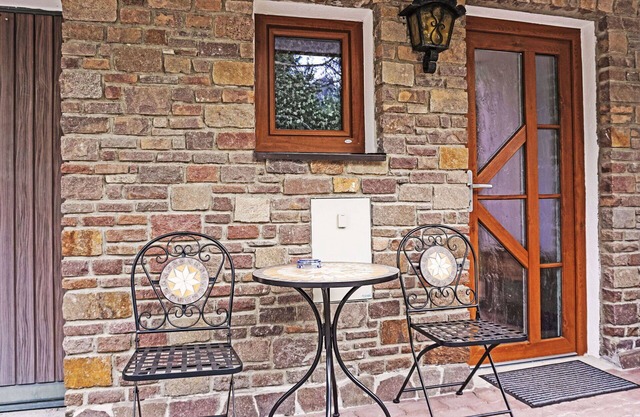 Schöne Wohnung für 2 Personen mit W-LAN, TV, Innenhof und Parkplatz
