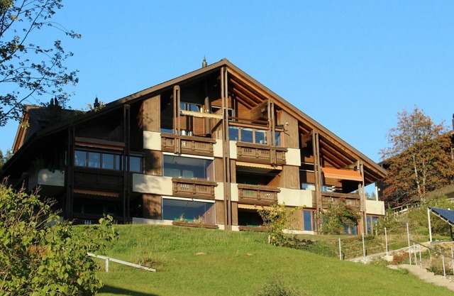 Schöne Wohnung für 4 Leute mit W-LAN, TV, Balkon und Panoramablick
