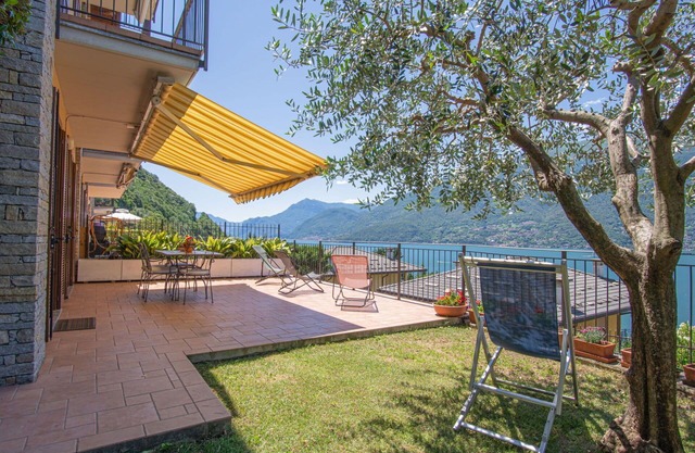Schöne Wohnung für 5 Leute mit W-LAN, TV, Terrasse und Parkplatz