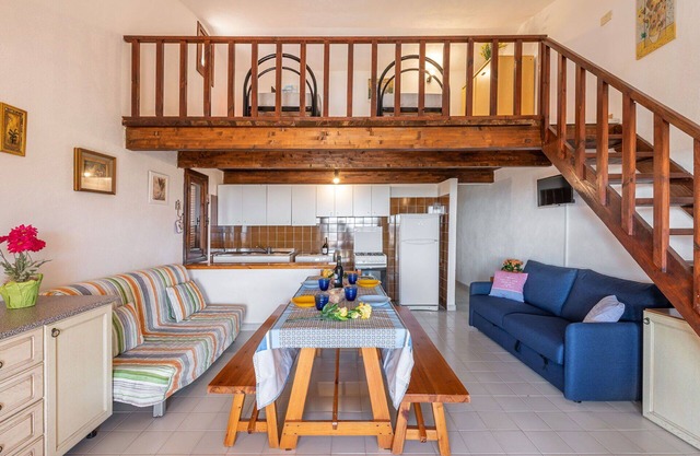 Gemütliche Wohnung für 5 Gäste mit Klimaanlage, TV, Terrasse und Parkplatz