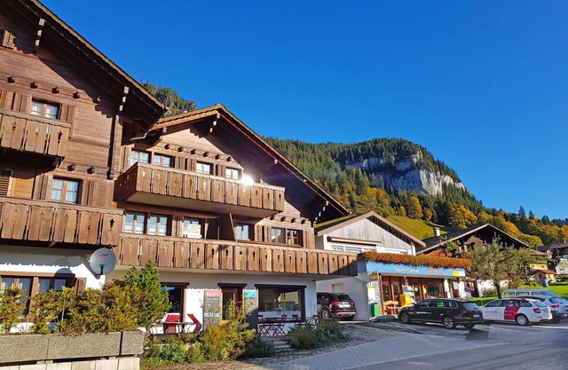 Angenehme Wohnung mit W-LAN, TV, Balkon, Haustiere erlaubt, Panoramablick und Parkplatz