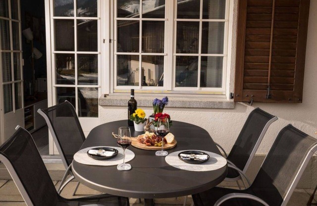 Gemütliche Wohnung für 4 Gäste mit W-LAN und Balkon