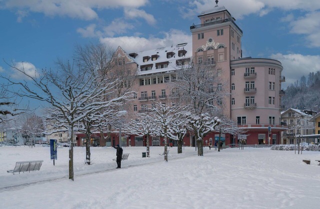Schöne Wohnung für 2 Leute mit Klimaanlage, W-LAN, TV, Balkon und Parkplatz