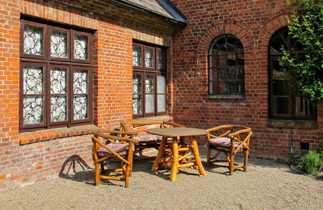 Schöne Wohnung in einem Ferienhaus für 3 Gäste mit W-LAN, TV, Innenhof und Parkplatz