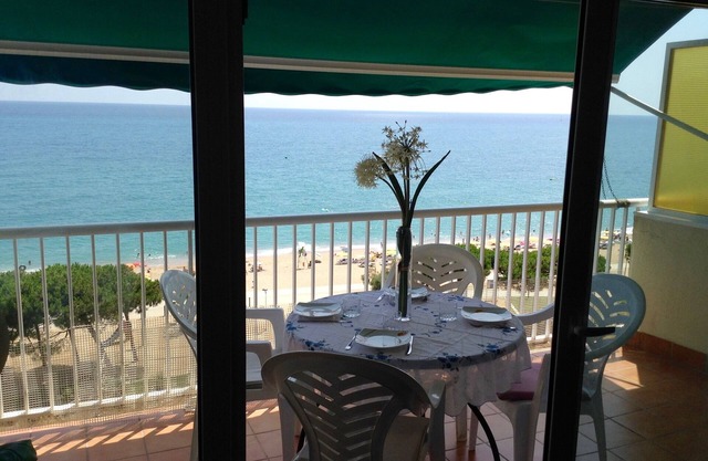 Pineda De Mar: Ferienwohnung - Pineda de Mar