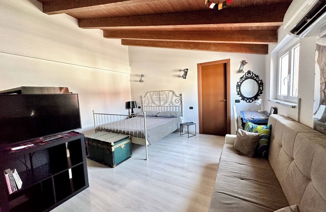 NICE & COZY LOFT