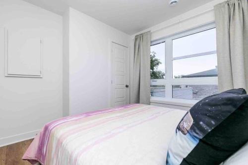 Nice Cozy & Unique Apartment with Free Parking