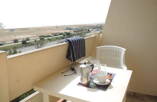 Schöne Wohnung für sechs Gäste am Meer – Beahost