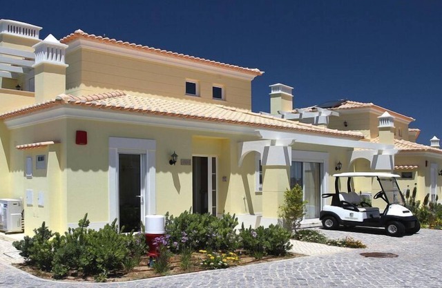 Schönes Ferienhaus mit Gemeinschaftspool