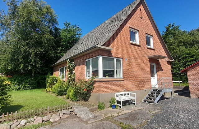 Nice holiday house in Bjergby near Salgjerhøj and Hanklit.