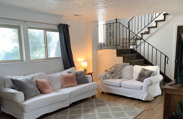 Nice Home 30 Minutes From the Slopes