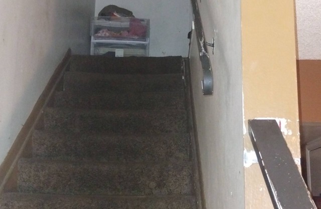Nice home in a nice quiet community. Come over and stay as long as need. please!